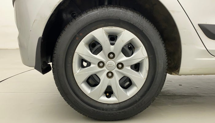 2017 Hyundai Elite i20 SPORTZ 1.2, Petrol, Manual, 43,456 km, Right Rear Wheel