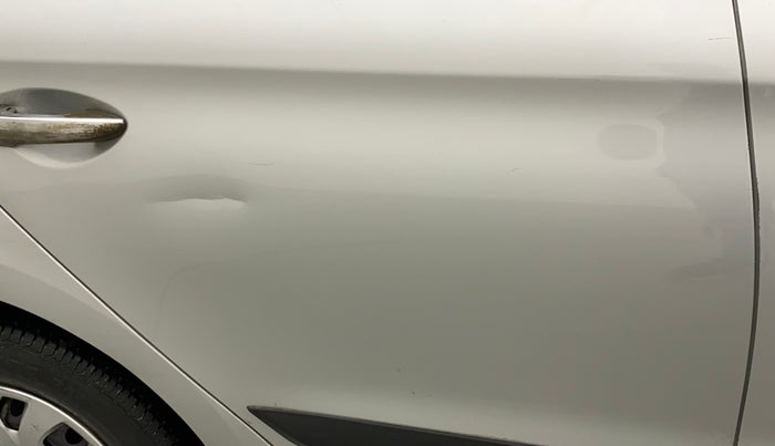 2017 Hyundai Elite i20 SPORTZ 1.2, Petrol, Manual, 43,456 km, Right rear door - Slightly dented