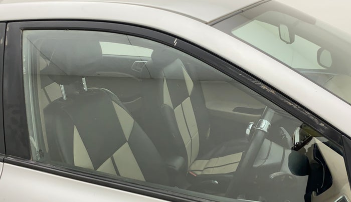 2017 Hyundai Elite i20 SPORTZ 1.2, Petrol, Manual, 43,456 km, Driver-side door - Door visor damaged