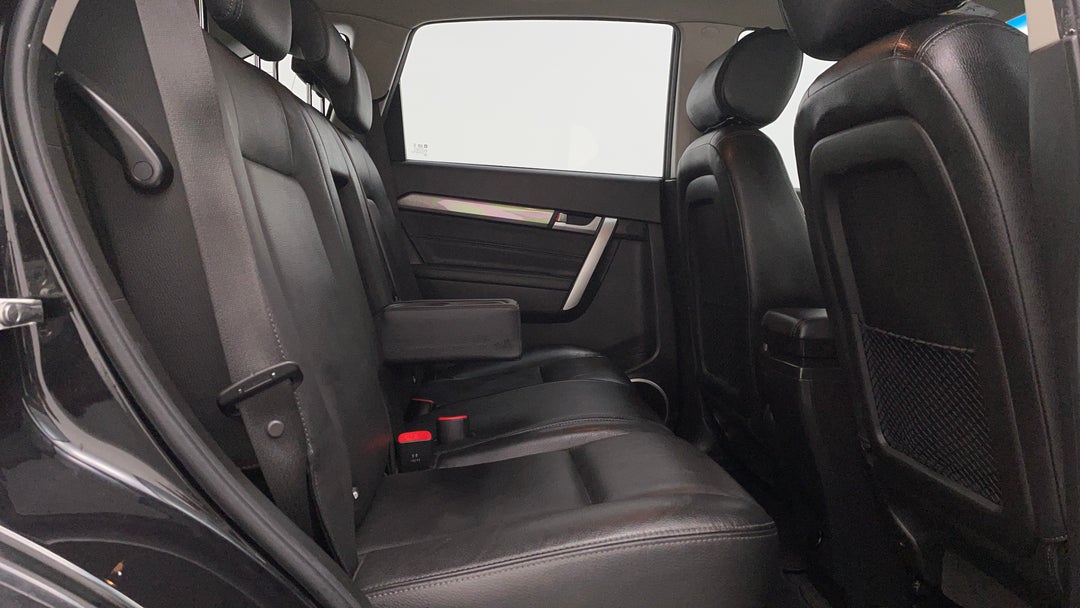 2016 Holden Captiva 7 Ltz (awd), Automatic, 66316 km, Right Side Rear Door Cabin View