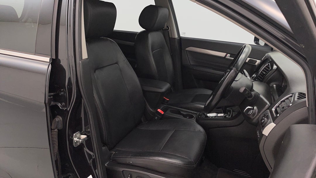 2016 Holden Captiva 7 Ltz (awd), Automatic, 66316 km, Right Side Front Door Cabin View