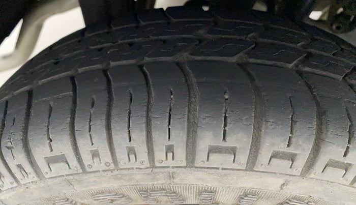 2012 Maruti Alto 800 LXI, Petrol, Manual, 24,919 km, Right Rear Tyre Tread