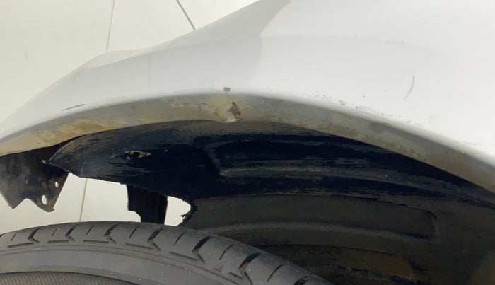 2011 Hyundai i10 ERA 1.1, Petrol, Manual, 59,960 km, Left fender - Lining loose