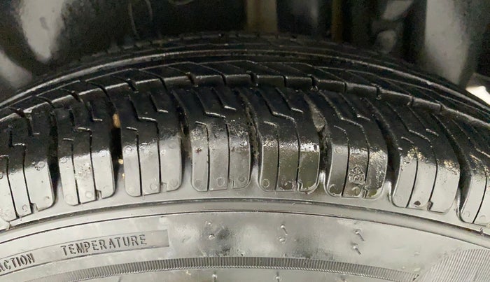 2012 Maruti Swift Dzire VXI, Petrol, Manual, 46,251 km, Left Rear Tyre Tread