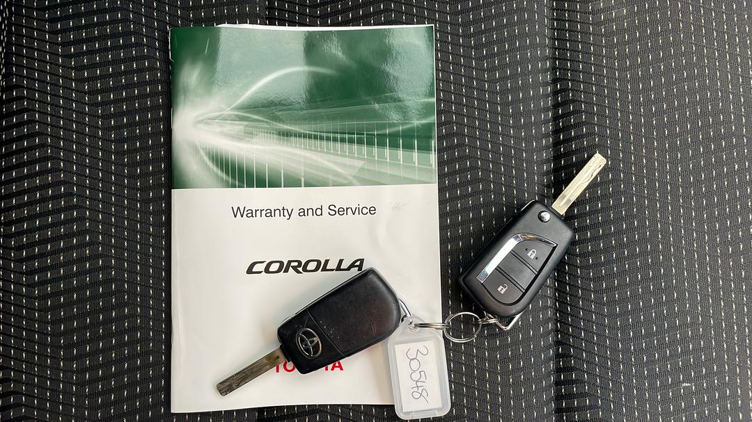 2016 Toyota Corolla Ascent, Automatic, 44429 km, Key Close-up