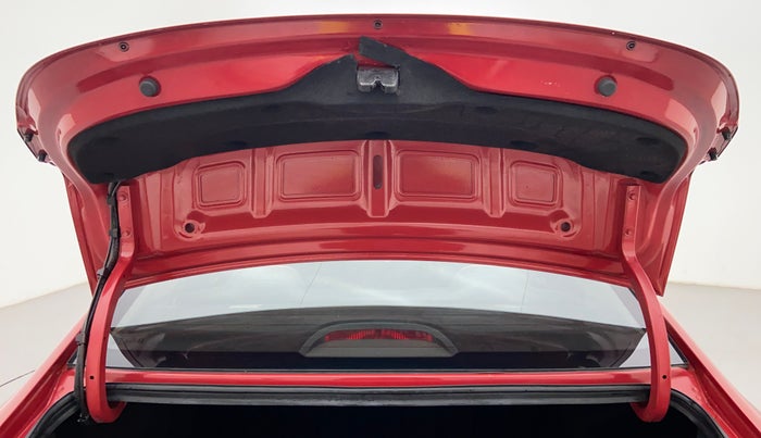 2018 Hyundai Verna 1.6 SX VTVT, Petrol, Manual, 36,382 km, Boot Door Open