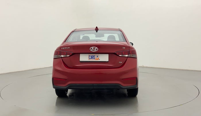 2018 Hyundai Verna 1.6 SX VTVT, Petrol, Manual, 36,382 km, Back/Rear