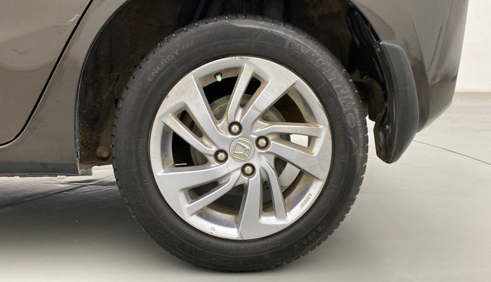 2018 Honda Jazz 1.2 V MT, Petrol, Manual, 51,643 km, Left Rear Wheel