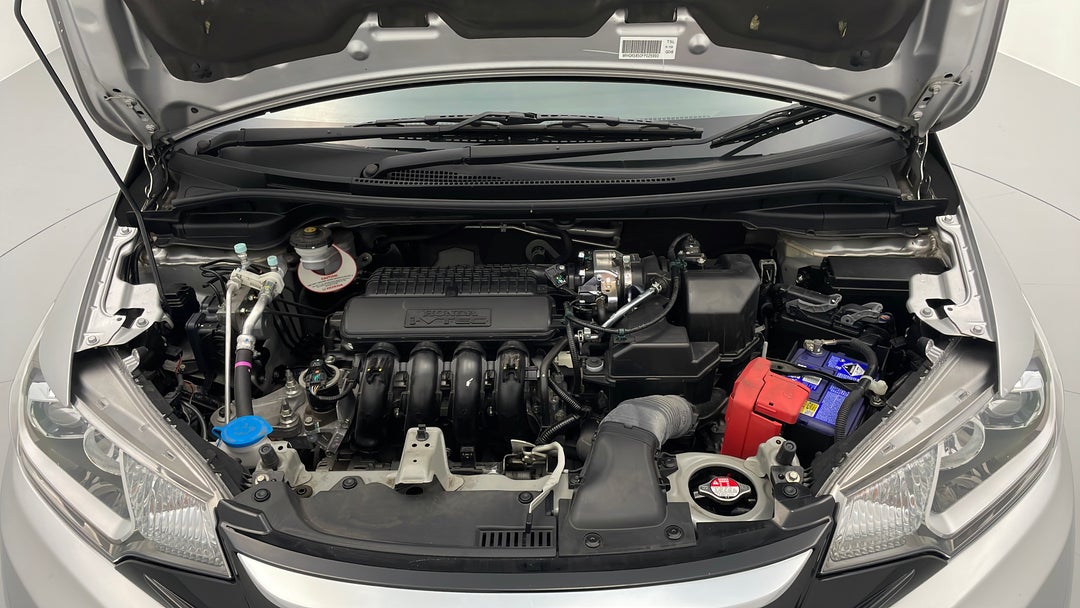 Open Bonnet (Engine)