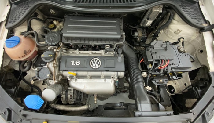 2014 Volkswagen Vento HIGHLINE PETROL, Petrol, Manual, 49,637 km, Open Bonet