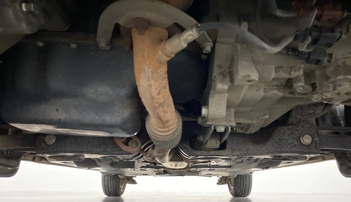 2014 Volkswagen Vento HIGHLINE PETROL, Petrol, Manual, 49,637 km, Front Underbody