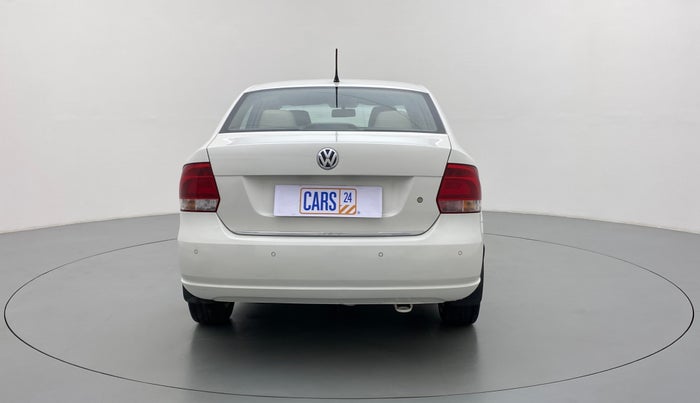2014 Volkswagen Vento HIGHLINE PETROL, Petrol, Manual, 49,637 km, Back/Rear