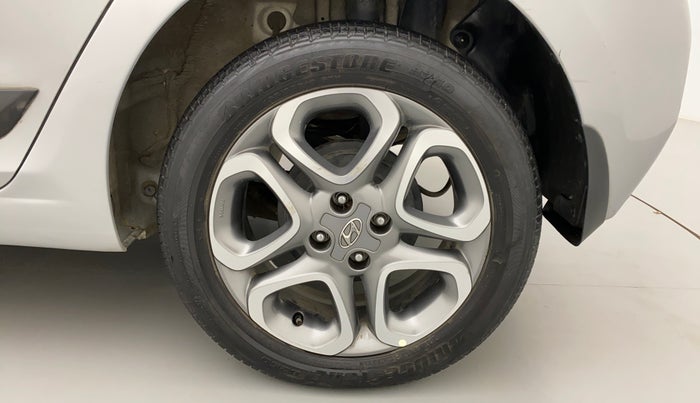 2018 Hyundai Elite i20 ASTA 1.2 (O), Petrol, Manual, 26,694 km, Left Rear Wheel