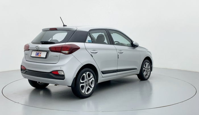 2018 Hyundai Elite i20 ASTA 1.2 (O), Petrol, Manual, 26,694 km, Right Back Diagonal (45- Degree) View