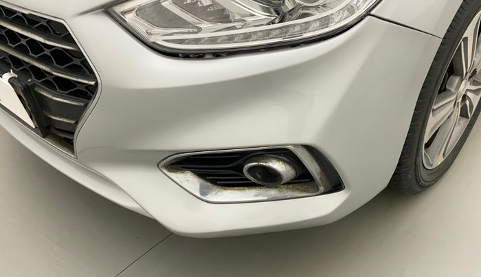 2017 Hyundai Verna 1.6 VTVT SX (O) AT, Petrol, Automatic, 70,680 km, Front bumper - Paint has minor damage