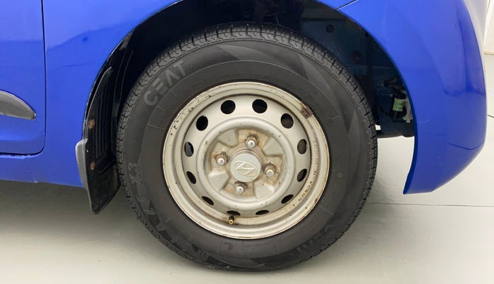 2012 Hyundai Eon D-LITE+, Petrol, Manual, 64,119 km, Right Front Wheel