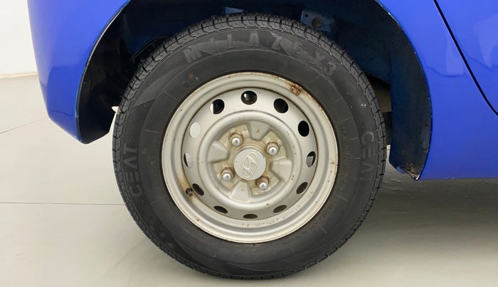 2012 Hyundai Eon D-LITE+, Petrol, Manual, 64,119 km, Right Rear Wheel