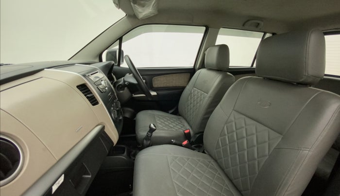 2015 Maruti Wagon R 1.0 VXI, Petrol, Manual, 28,345 km, Right Side Front Door Cabin