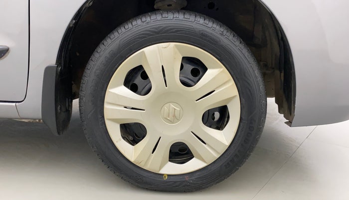 2015 Maruti Wagon R 1.0 VXI, Petrol, Manual, 28,345 km, Right Front Wheel