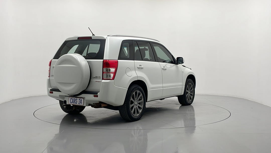 Right Back Diagonal (45- Degree) View