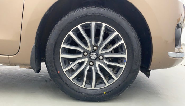 2017 Maruti Dzire ZDI Plus, Diesel, Manual, 60,734 km, Right Front Tyre