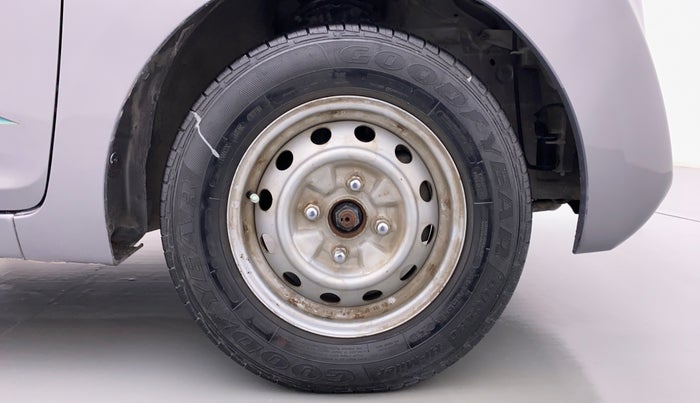 2013 Hyundai Eon ERA PLUS, Petrol, Manual, 62,138 km, Right Front Wheel
