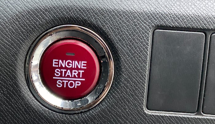 2016 Honda BR-V 1.5L I-VTEC V CVT, Petrol, Automatic, 79,204 km, Keyless Start/ Stop Button