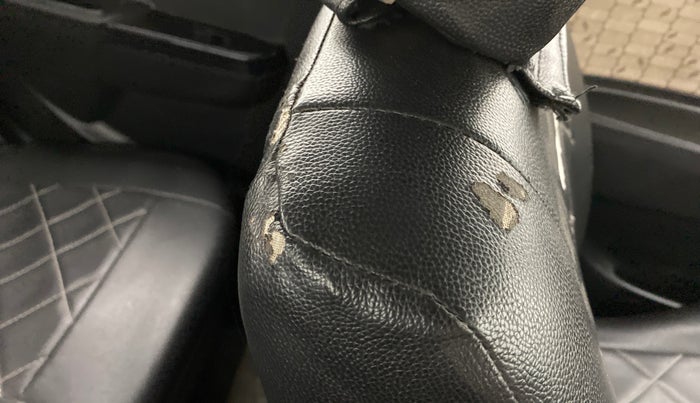 2017 Maruti Wagon R 1.0 VXI (O) AMT, Petrol, Automatic, 64,363 km, Front left seat (passenger seat) - Cover slightly torn