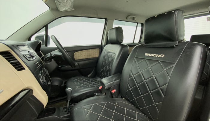 2017 Maruti Wagon R 1.0 VXI (O) AMT, Petrol, Automatic, 64,363 km, Right Side Front Door Cabin
