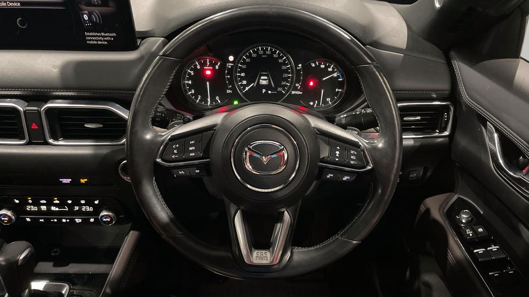 2021 Mazda CX-5 Akera Turbo (AWD), Automatic, 29162 km, Steering Wheel Close-up