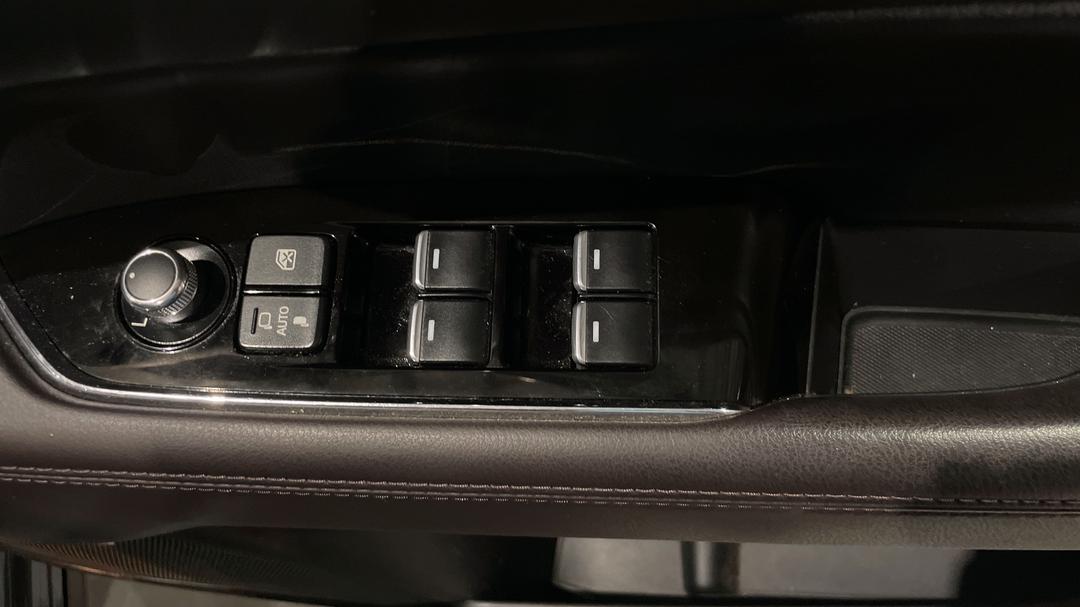 2021 Mazda CX-5 Akera Turbo (AWD), Automatic, 29162 km, Drivers Side Door Panel Controls