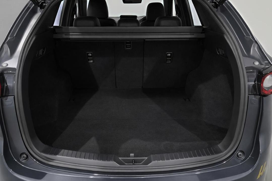 2021 Mazda CX-5 Akera Turbo (AWD), Automatic, 29162 km, Boot Inside View