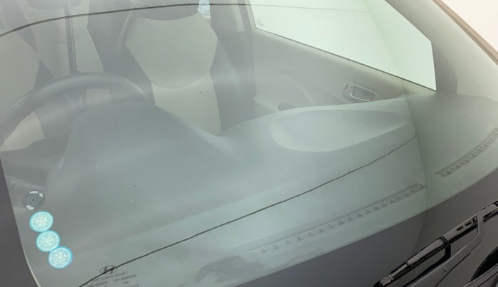 2019 Hyundai NEW SANTRO SPORTZ AMT, Petrol, Automatic, 24,697 km, Front windshield - Minor spot on windshield