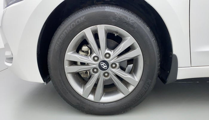 2019 Hyundai New Elantra 2.0 SX (O) AT, Petrol, Automatic, 11,456 km, Left Front Wheel