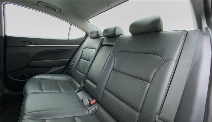 2019 Hyundai New Elantra 2.0 SX (O) AT, Petrol, Automatic, 11,456 km, Right Side Rear Door Cabin