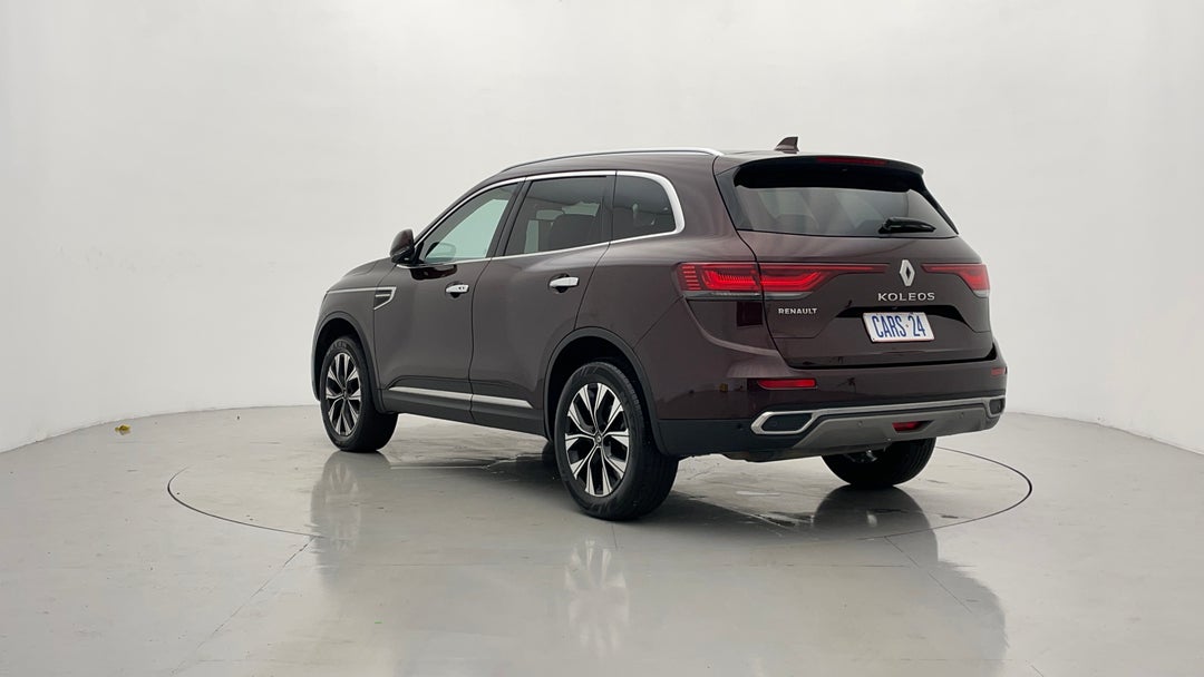 Left Back Diagonal (45- Degree) View