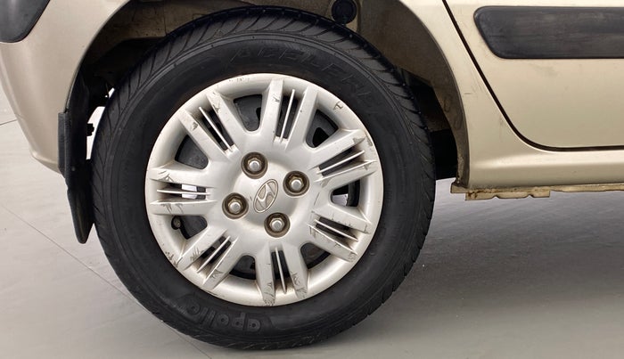 2010 Hyundai Santro Xing GLS, Petrol, Manual, 45,401 km, Right Rear Wheel