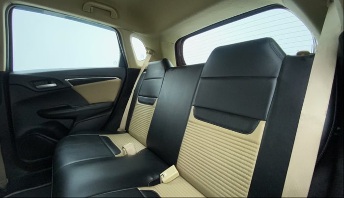 2016 Honda Jazz 1.2 V AT, Petrol, Automatic, 35,031 km, Right Side Rear Door Cabin