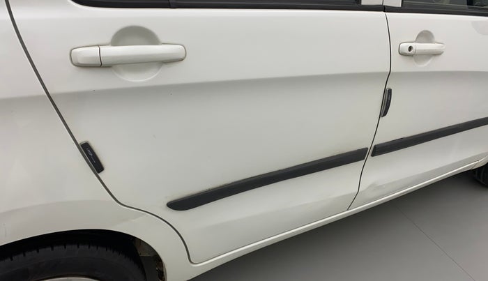 2015 Maruti Celerio ZXI, Petrol, Manual, 95,585 km, Right rear door - Slightly dented