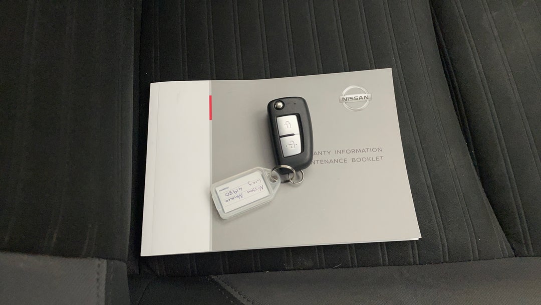 2021 Nissan Navara St (4x4), Automatic, 38528 km, Key Close-up