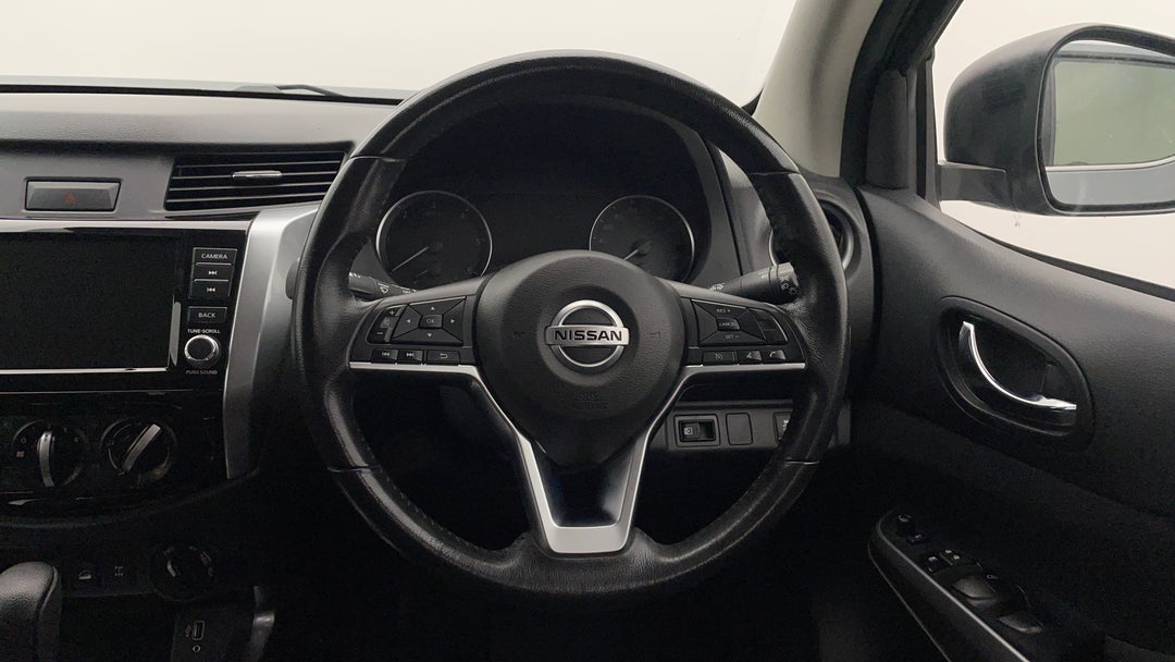 2021 Nissan Navara St (4x4), Automatic, 38528 km, Steering Wheel Close-up