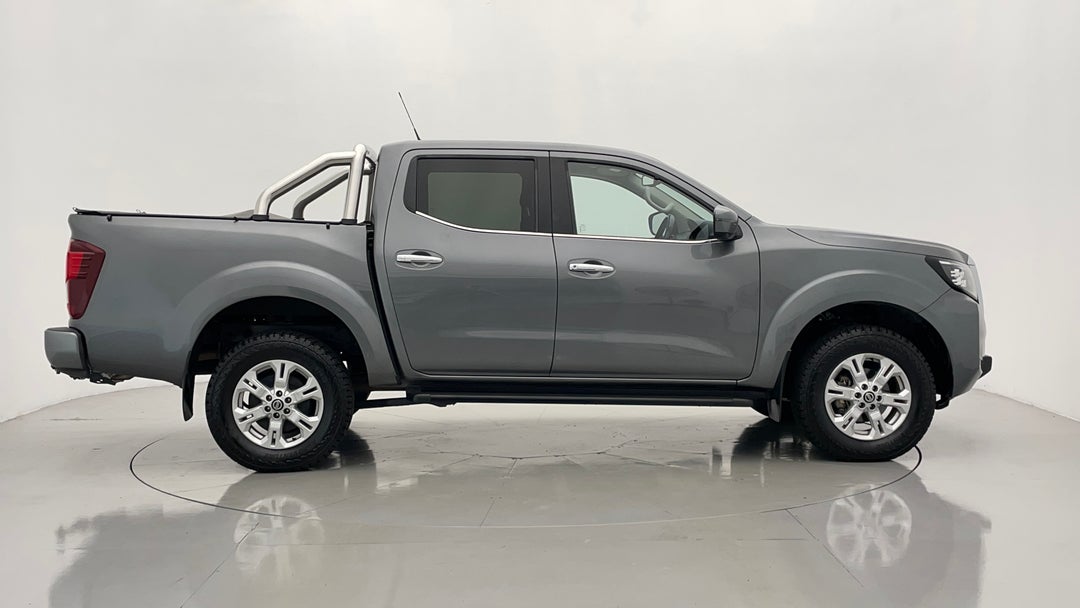 2021 Nissan Navara St (4x4), Automatic, 38528 km, Right Side View