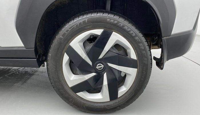 2021 Nissan MAGNITE XL TURBO CVT, Petrol, Automatic, 26,496 km, Left Rear Wheel