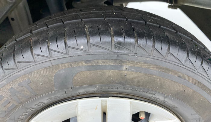 2019 Maruti Alto LXI, Petrol, Manual, 11,577 km, Left Rear Tyre Tread