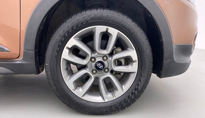 2016 Hyundai i20 Active 1.2 SX, Petrol, Manual, 53,292 km, Right Front Wheel
