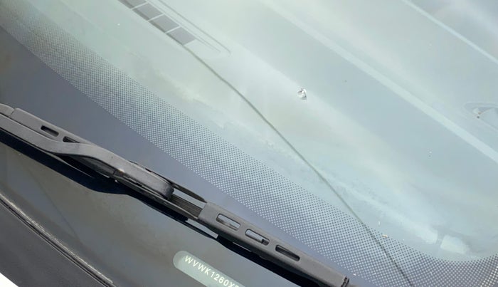 2012 Volkswagen Polo HIGHLINE1.2L PETROL, Petrol, Manual, 66,298 km, Front windshield - Minor spot on windshield