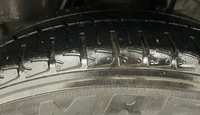 2021 Honda City V MT PETROL, Petrol, Manual, 19,216 km, Left Rear Tyre Tread