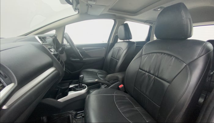 2017 Honda WR-V 1.2 i-VTEC VX MT, Petrol, Manual, 64,154 km, Right Side Front Door Cabin