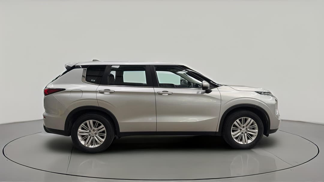 2024 Mitsubishi Outlander Es 5 Seat (2WD), Automatic, 50483 km, Right Side View