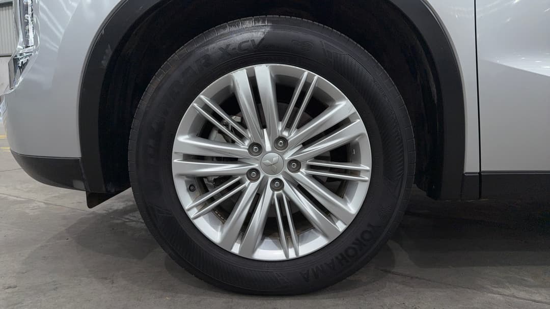 2024 Mitsubishi Outlander Es 5 Seat (2WD), Automatic, 50483 km, Left Front Wheel